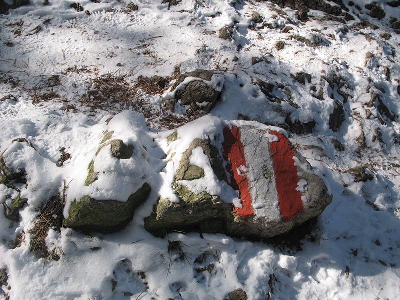 Markierung im Schnee